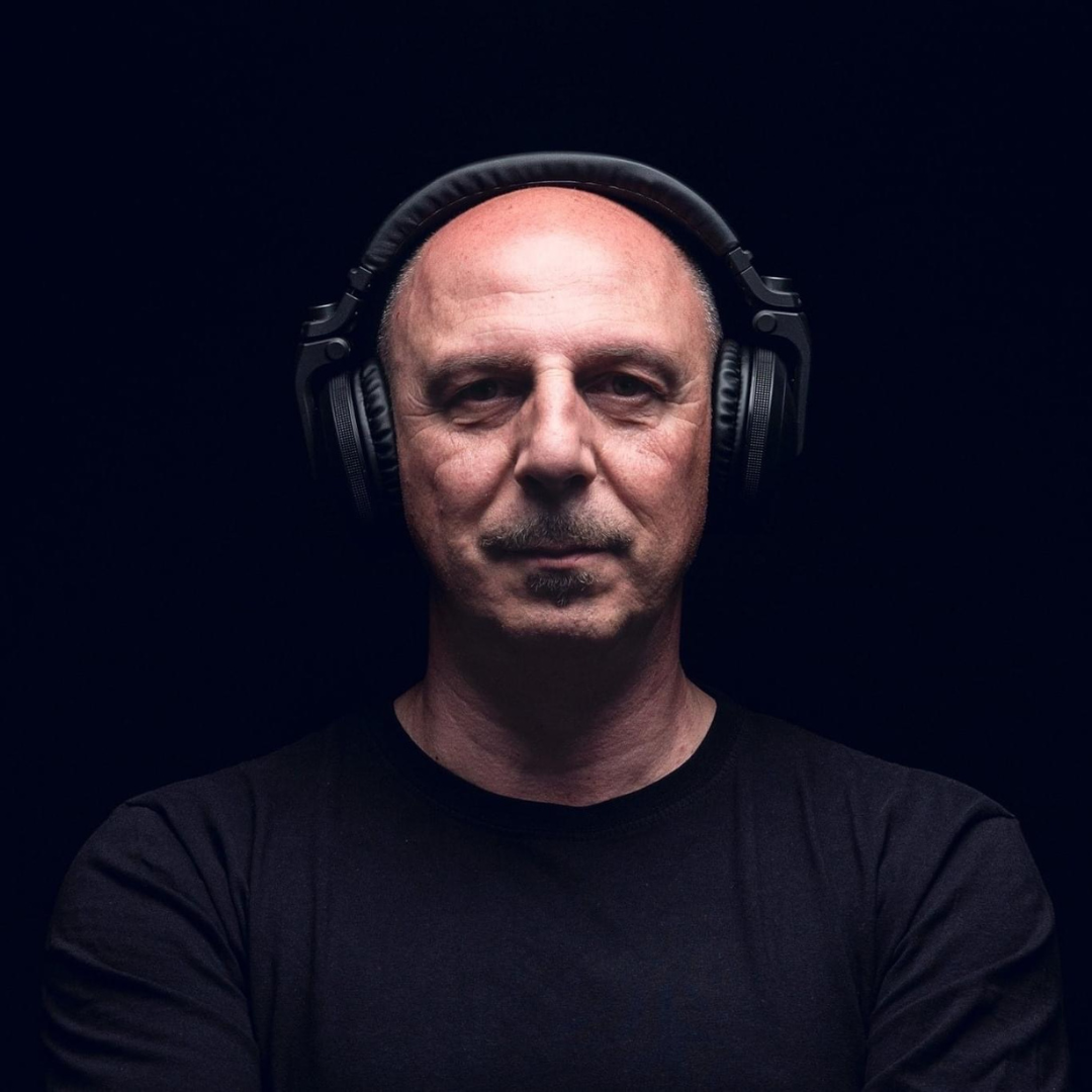 Angelo Vaccaro - Cropofmusic radio